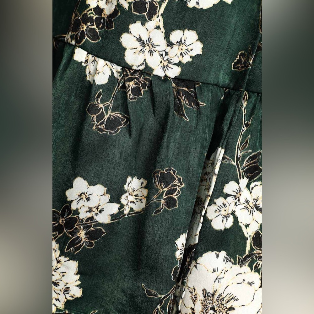 So Splendid Dark Green Floral Satin Long Sleeve Wrap Dress - Picture 6 of 6